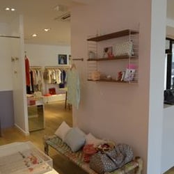 Des Petits Hauts - Intérieur de la boutique.