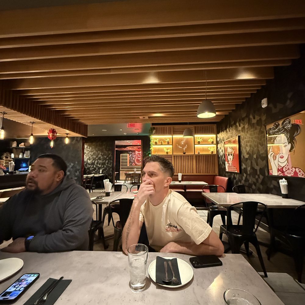 8 East - Liked the artwork - Asian Fusion Near Me - Las Vegas, Nevada