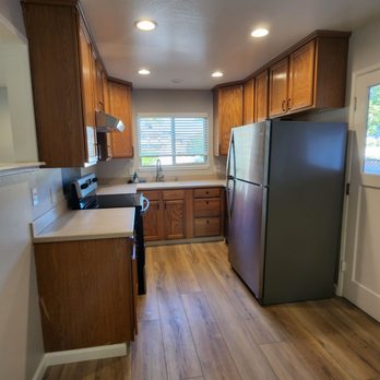 Duke Electric - New recessed lighting in kitchen - Electricians Near Me - Campbell, California Duke Electric - New recessed lighting in kitchen - Electricians Near Me - Campbell, California