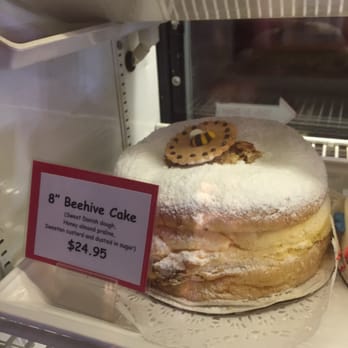 Basque Boulangerie Cafe - Beehive cake is so good and you can get just a slice of it! - Bakeries Near Me - Sonoma, California