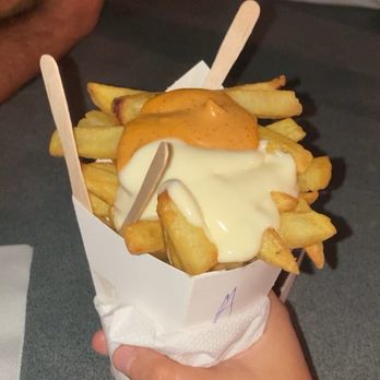 Friterie Tabora - Fast Food Near Me - Brussels, BRU