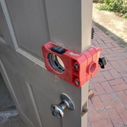 Vain Locksmith - Residential and commercial fresh installation