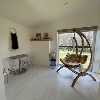 Lodges on Vashon - Vacation Rentals Near Me - Vashon, Washington