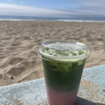 Gitana Cafe - Strawberry Matcha - Cafes Near Me - Hermosa Beach, California Gitana Cafe - Strawberry Matcha - Cafes Near Me - Hermosa Beach, California