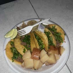 El Patio Tacos Y Tostadas - 5 tacos de bistek