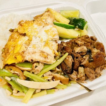 Lee's Garden - Daily Bento Combo (one of the combo choices of the day - pork) - Taiwanese Near Me - Alhambra, California