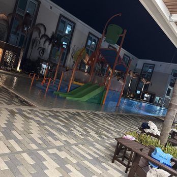 Kompose Hotel - Hotels Near Me - Kissimmee, Florida