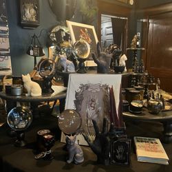 The Weeping Glass - Second room display table.