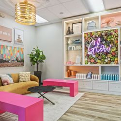 Hush Hush Tan - Austin Studio off of West 6th Street