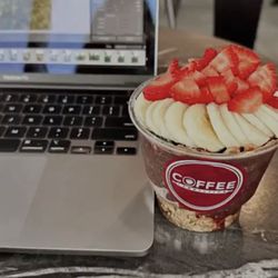 Coffee Connection Smithfield - Açaí parfait