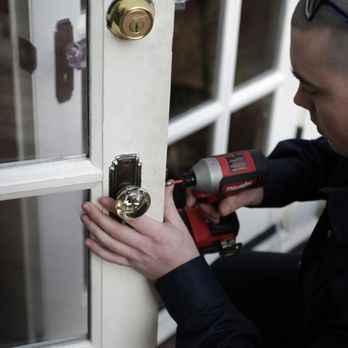 Slade's Locksmith - Keys & Locksmiths Near Me Slade's Locksmith - Keys & Locksmiths Near Me