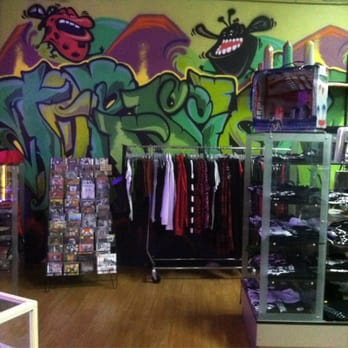 Top Sekoms Clothing - Men's Clothing Near Me - Long Beach, California Top Sekoms Clothing - Men's Clothing Near Me - Long Beach, California