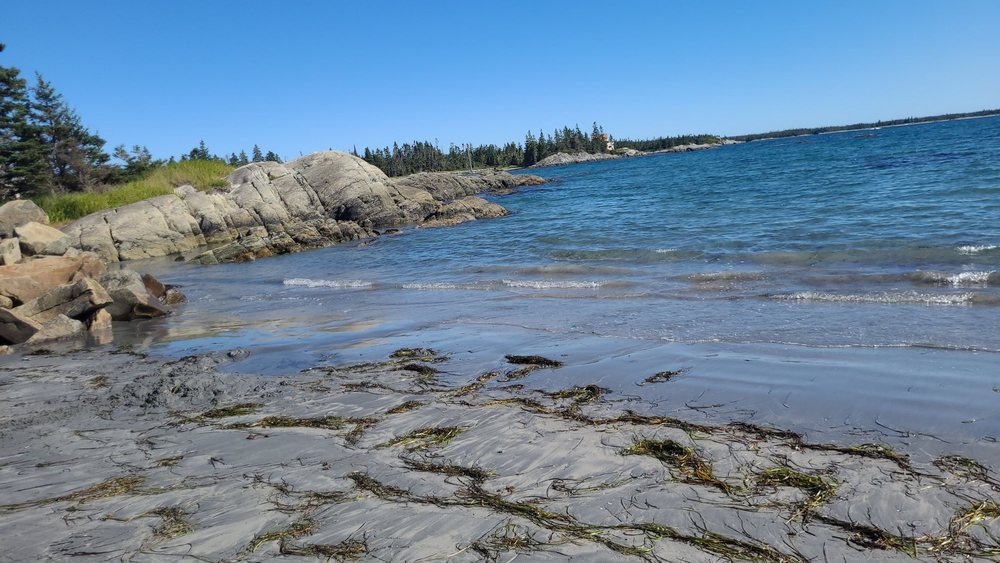 Crystal Crescent Beach