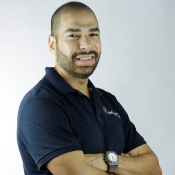 Wellness Pro Team - Roberto Uncein - Chiropractors Near Me - Miami, Florida Wellness Pro Team - Roberto Uncein - Chiropractors Near Me - Miami, Florida