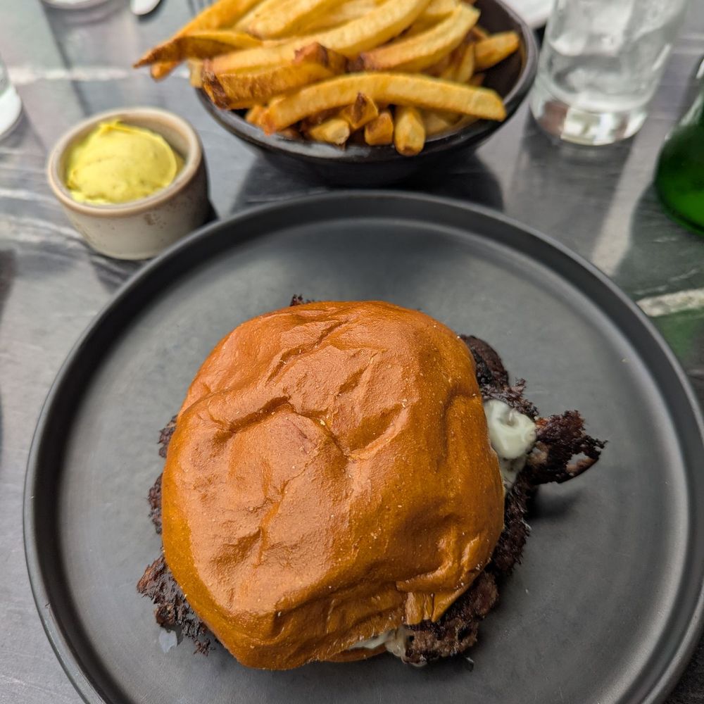 Petite Leon - Smash urger and Fry - Mexican Near Me - Minneapolis, Minnesota