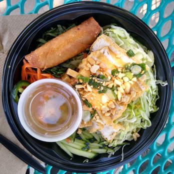 Vietshack - Vermicelli Bowl - Bun Thit Nuong (With fried tofu) - Vietnamese Near Me - Tempe, Arizona