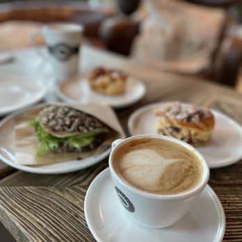 Espresso House - Cappuccino, sandwich, latte and cinnamon bun. - Cafes Near Me - Copenhagen, 84 Espresso House - Cappuccino, sandwich, latte and cinnamon bun. - Cafes Near Me - Copenhagen, 84