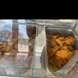 Aurora's Chicken & Grill - Fried chicken and potato