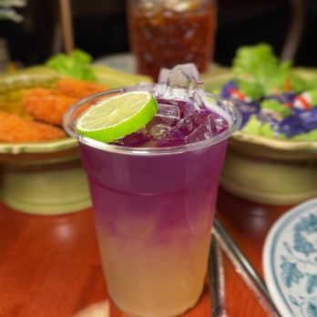 Kaew Jao Jorm Thai Restaurant - Butterfly tea lemonade - Thai Near Me - Brooklyn, New York Kaew Jao Jorm Thai Restaurant - Butterfly tea lemonade - Thai Near Me - Brooklyn, New York