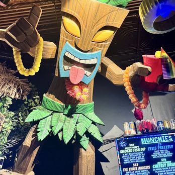 Gilbert's Tiki Bar - Tiki Bars Near Me - Key Largo, Florida