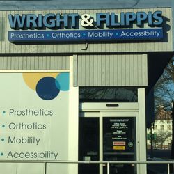 Wright & Filippis - Th entrance to Wright & Flippis