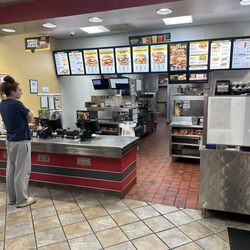 Carl's Jr