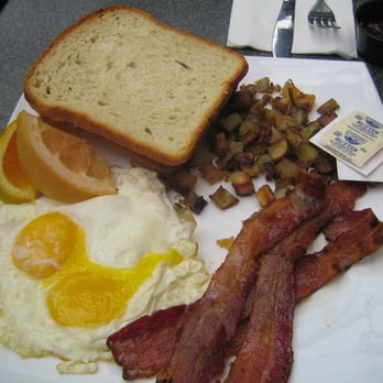 Kramers - dry toast/ broken eggs & old hash browns=just plain crap! - Bookstores Near Me - Washington, DC, District of Columbia Kramers - dry toast/ broken eggs & old hash browns=just plain crap! - Bookstores Near Me - Washington, DC, District of Columbia