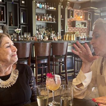 Laila Restaurant - Cocktails and fun - Mediterranean Near Me - Brooklyn, New York