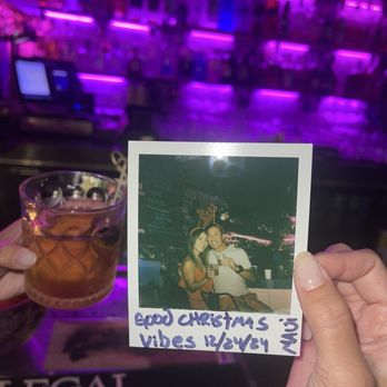 Vibe Bar Maui - Lounges Near Me - Kihei, Hawaii