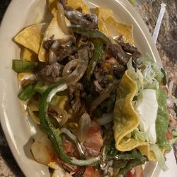 Cabo's Mexican Grill - Nachos Fajita