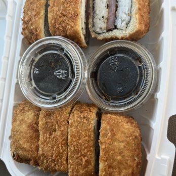 Da Kitchen Maui - Deep fried musubi - Hawaiian Near Me - Kihei, Hawaii Da Kitchen Maui - Deep fried musubi - Hawaiian Near Me - Kihei, Hawaii