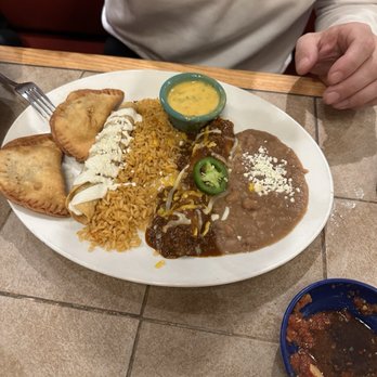 On The Border Mexican Grill & Cantina - Mexican Near Me - Paramus, New Jersey