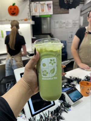 Braganza Tea by null