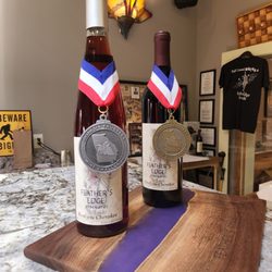 Feathers Edge Vineyards
