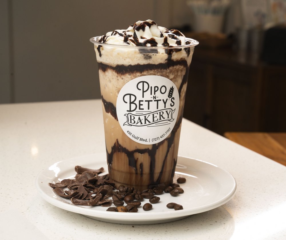 PIPO N BETTY’S BAKERY Updated October 2024 98 Photos & 75 Reviews