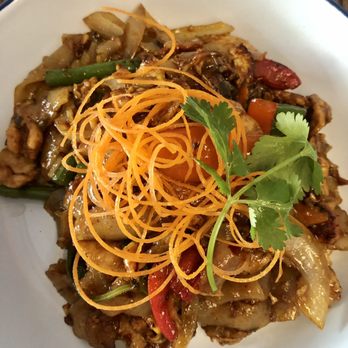 Thailicious - Drunken Noodles - Thai Near Me - New York, New York Thailicious - Drunken Noodles - Thai Near Me - New York, New York