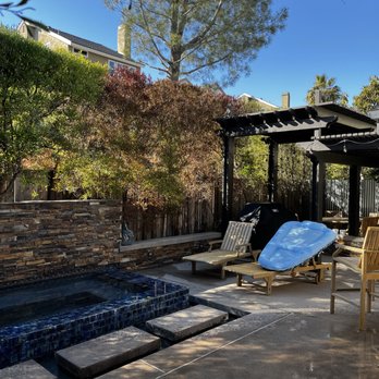 Bloom Landscape - A low maintenance california friendly garden which gets the bloom landscape treatment seasonally. We provide seasonal clean up service here - Landscaping Near Me Bloom Landscape - A low maintenance california friendly garden which gets the bloom landscape treatment seasonally. We provide seasonal clean up service here - Landscaping Near Me