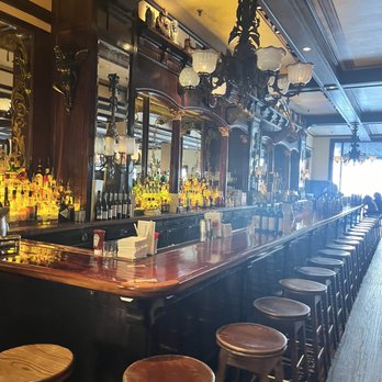 Old Ebbitt Grill - Bars Near Me - Washington, DC, District of Columbia