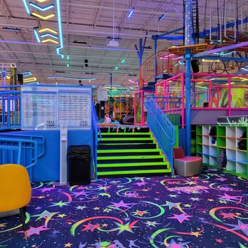 Fun Max Adventure Park - Trampoline Parks Near Me - Simsbury, Connecticut Fun Max Adventure Park - Trampoline Parks Near Me - Simsbury, Connecticut