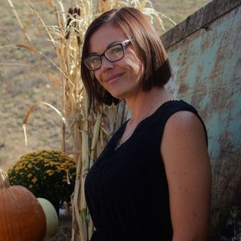 Kellie Wild Wellness - Lovely photo from her Insight Timer teacher profile. - Health Coach Near Me Kellie Wild Wellness - Lovely photo from her Insight Timer teacher profile. - Health Coach Near Me