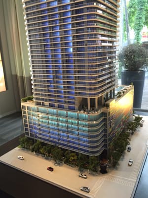 SLS LUX Brickell by null