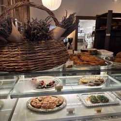 Perenn Bakery