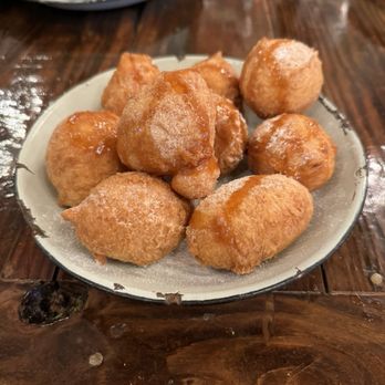 Zweli's - Breakfast & Brunch Near Me - Durham, North Carolina Zweli's - Breakfast & Brunch Near Me - Durham, North Carolina