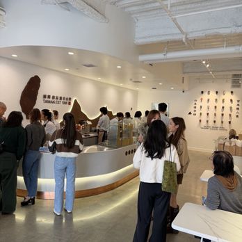 CHICHA San Chen - Inside - Tea Rooms Near Me - Los Angeles, California CHICHA San Chen - Inside - Tea Rooms Near Me - Los Angeles, California