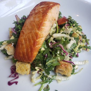 Lindey's - Sixty South Salmon - New American Near Me - Columbus, Ohio