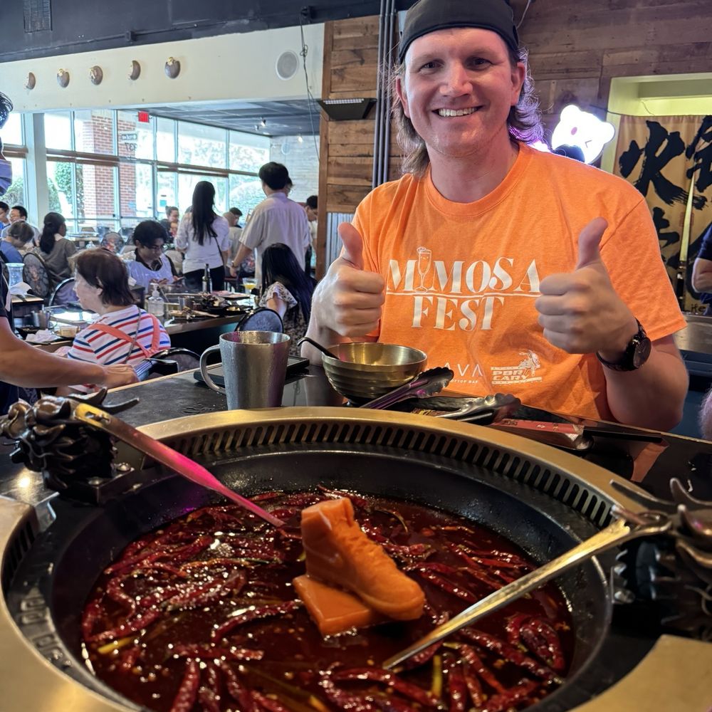 Extra Spicy Beef Tallow Broth puts a smile on our faces Extra Spicy Beef Tallow Broth puts a smile on our faces