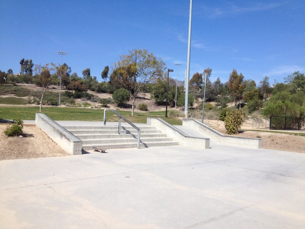Montvalle Skatepark Logo
