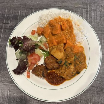 Tandoori Palace - Lunch Buffet Special - Indian Near Me - Encinitas, California
