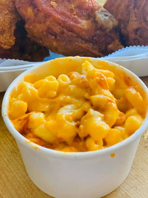 Gus's World Famous Fried Chicken by null