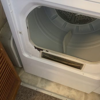 Sun Realty - Missing finish on dryer. No lint basket. - Vacation Rental Agents Near Me - Salvo, North Carolina Sun Realty - Missing finish on dryer. No lint basket. - Vacation Rental Agents Near Me - Salvo, North Carolina